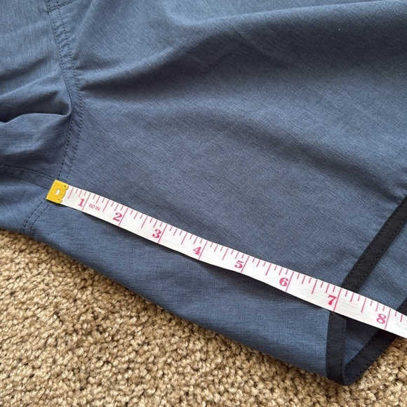 Vuori Banks Men's 7.5" Inseam Azure Blue Linen Texture Athletic Gym Shorts - Picture 9 of 9